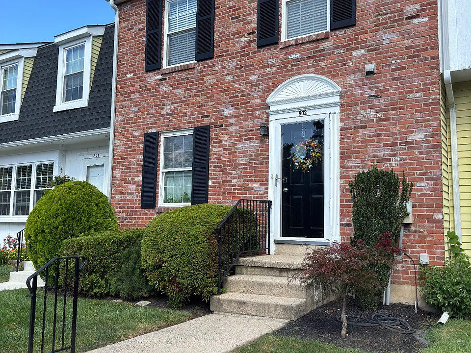 802 Seminole Gdns