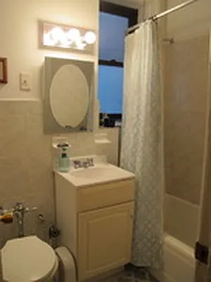 Rented by Aidonis Realty | media 5