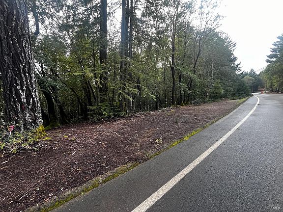 2nd image of 2149 Goose Road