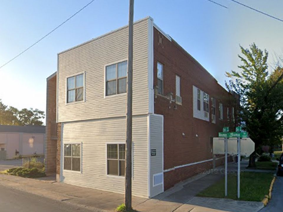 1st image of 1232 Maumee Ave APT 1