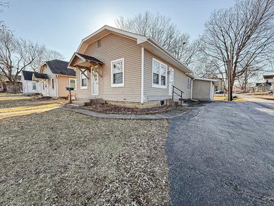 319 N Jackson St, Pittsfield, IL, 62363