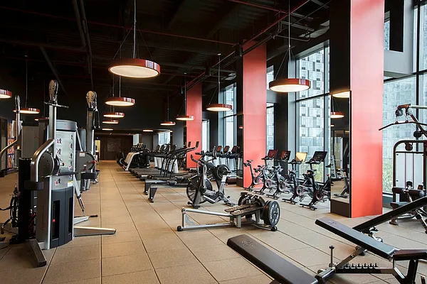 Rented by Tishman Speyer | media 14