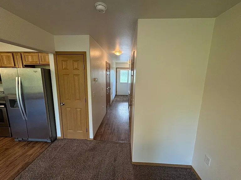 4595 W Overby St — Photo 6