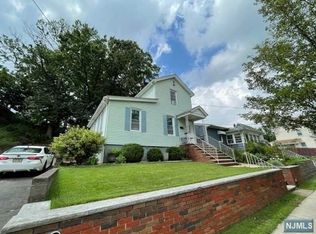 171 Van Winkle St FLOOR 1, East Rutherford, NJ 07073