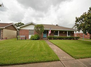 1812 Zapp Ln, Pasadena, TX 77502