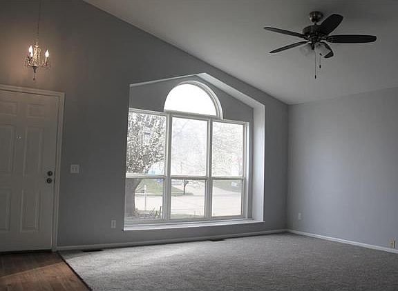 3rd image of 5082 Danielle Dr
