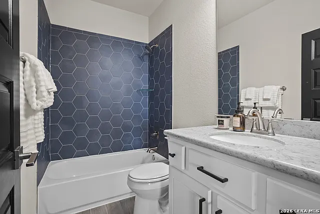 226 Vizcaya — Photo 33