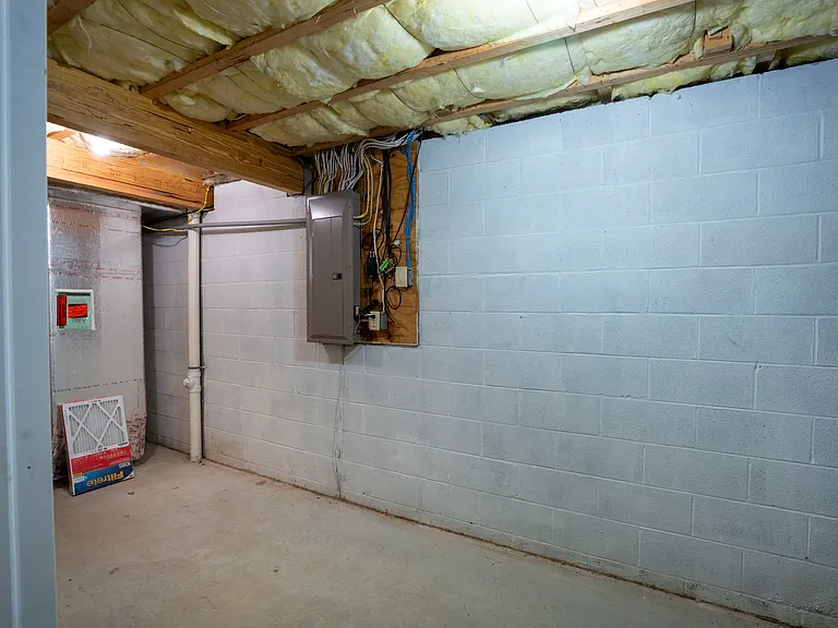 2184 Autumnwood Dr — Photo 42