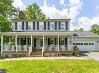 10507 Cliff Mills Rd, Marshall, VA 20115