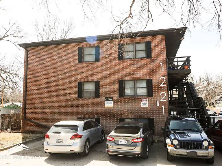 1221 Ratone — Photo 9