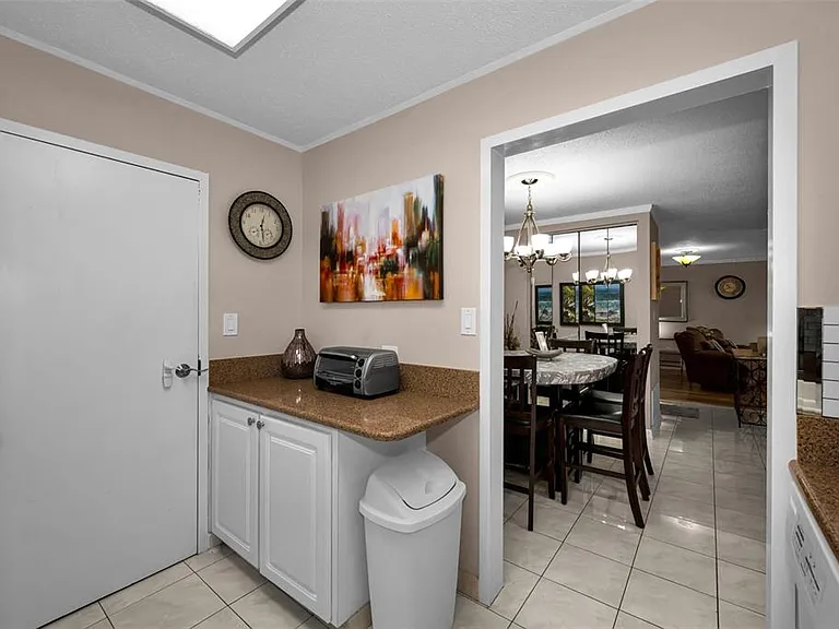 2700 Bayshore Blvd #2205 — Photo 17