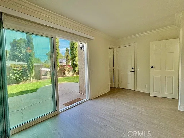 2558 Orange Ave #6 — Photo 22