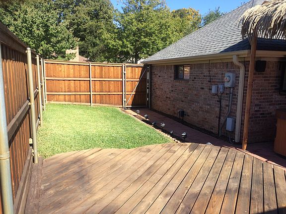 4th image of 821 Trenton Ct