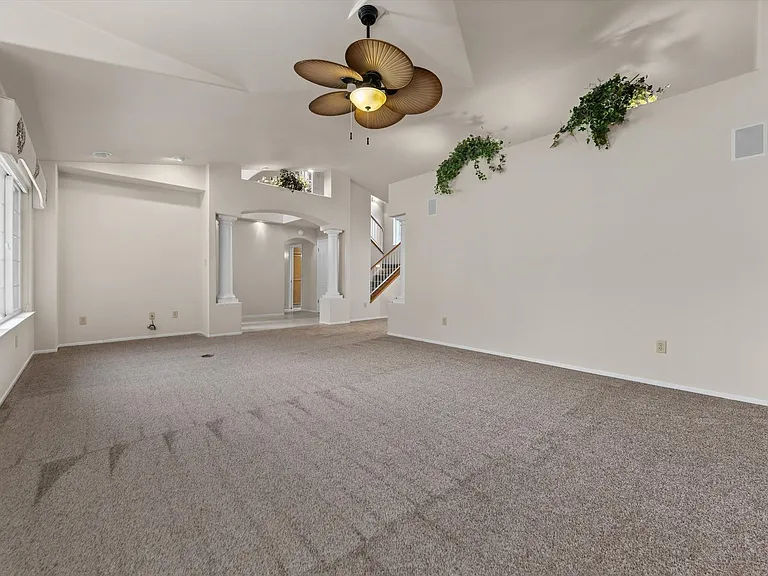 6016 Kings Canyon Dr — Photo 14