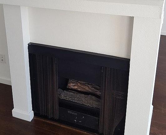 3rd image of 835 N Croft Ave APT 202