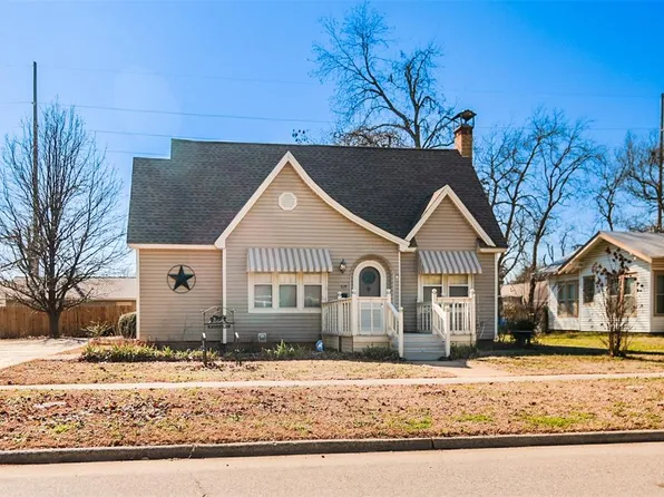 619 N Ash St, Pauls Valley, OK 73075