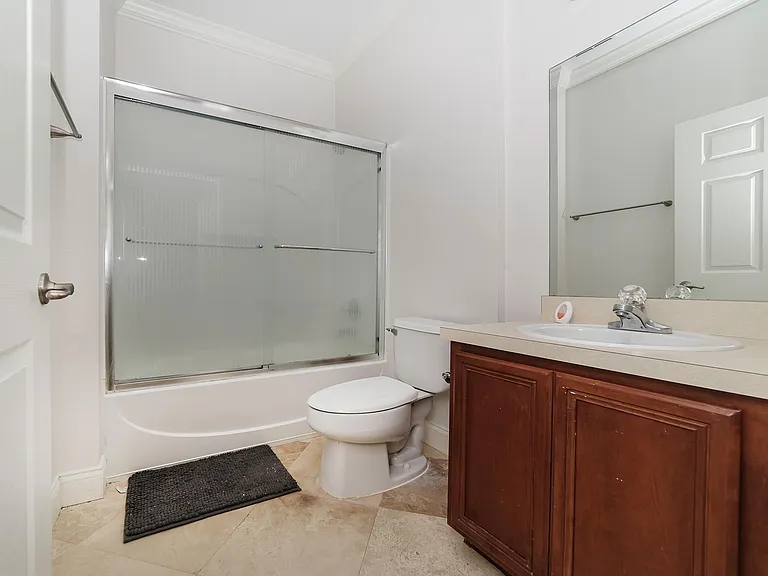 10124 Malpas Point — Photo 17