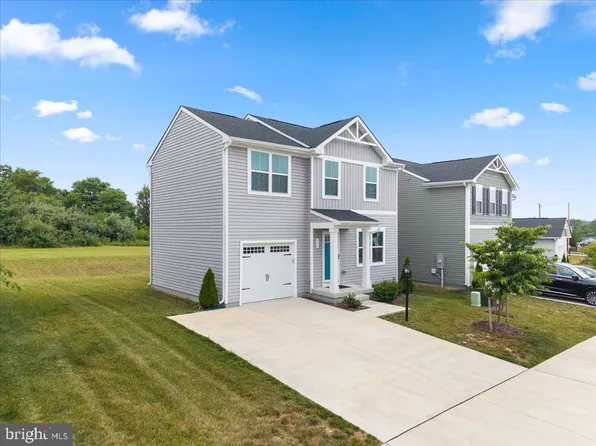 171 Birmingham Dr, Middletown, VA 22645