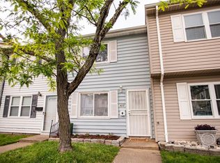 422 Harbour North Dr, Chesapeake, VA 23320