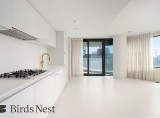 1033 Nelson St #2403, Vancouver, BC V6E 0E5