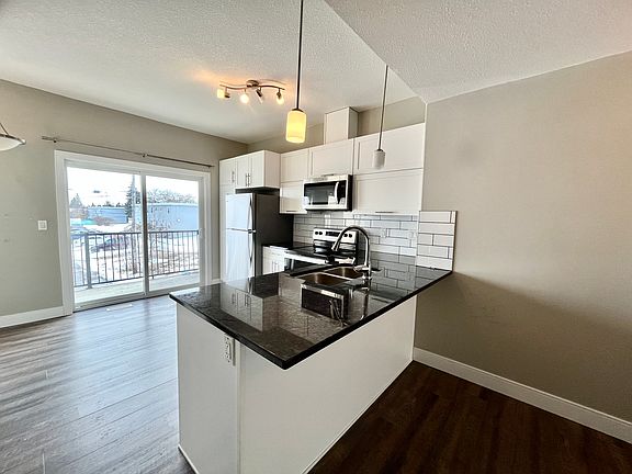 3rd image of 13003 130th Ave NW