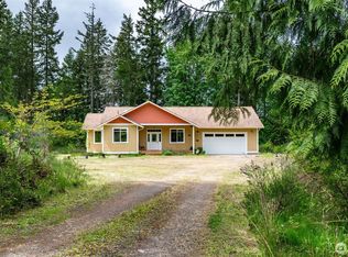 303 Kevin Ln, Chimacum, WA 98325