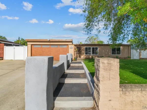 1104 Hoover St, Escondido, CA 92027