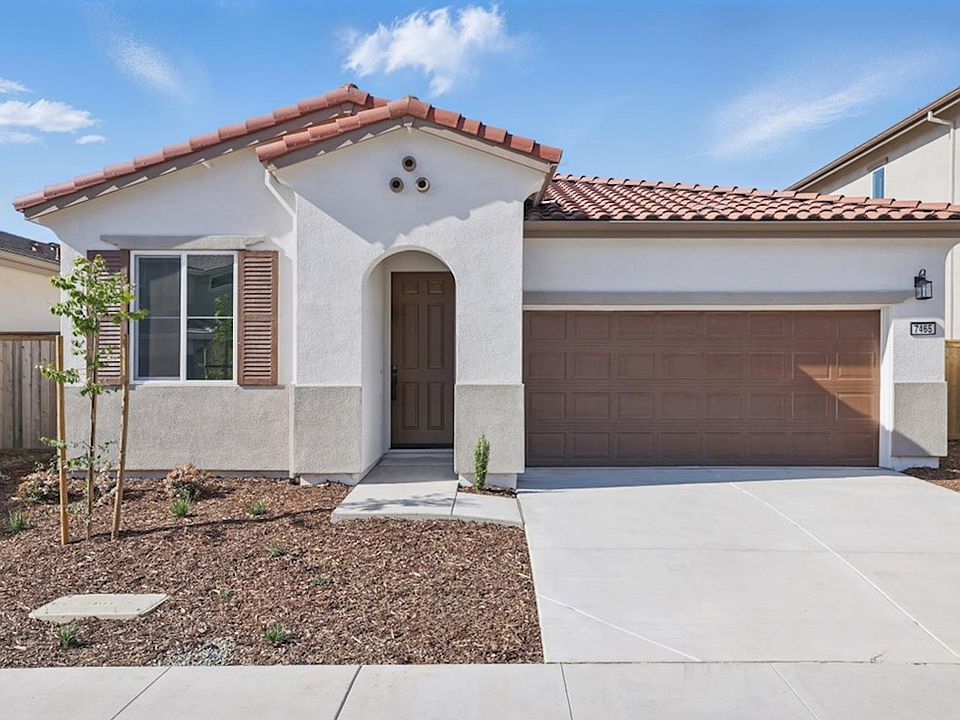 Spanish Colonial L Elevation