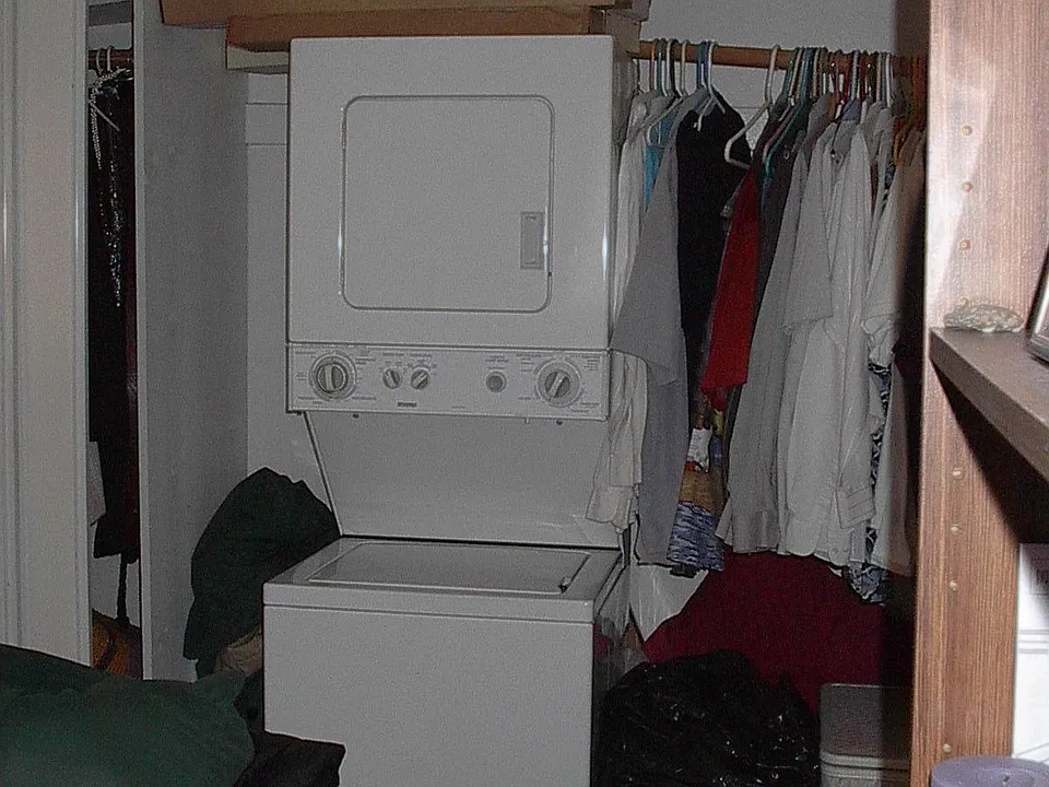 Includes Washer 