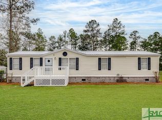 324 Mockingbird Dr, Springfield, GA 31329