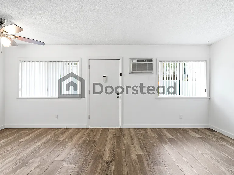3541 Jasmine Ave #2 — Photo 7