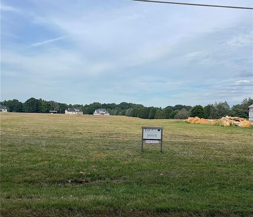 2nd image of 5304 Williard Rd