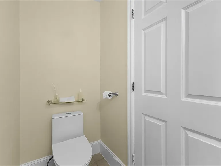 284 S Quinsigamond Ave #284 — Photo 17