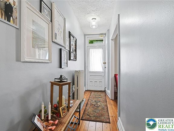 4th image of 1020 W Chew St