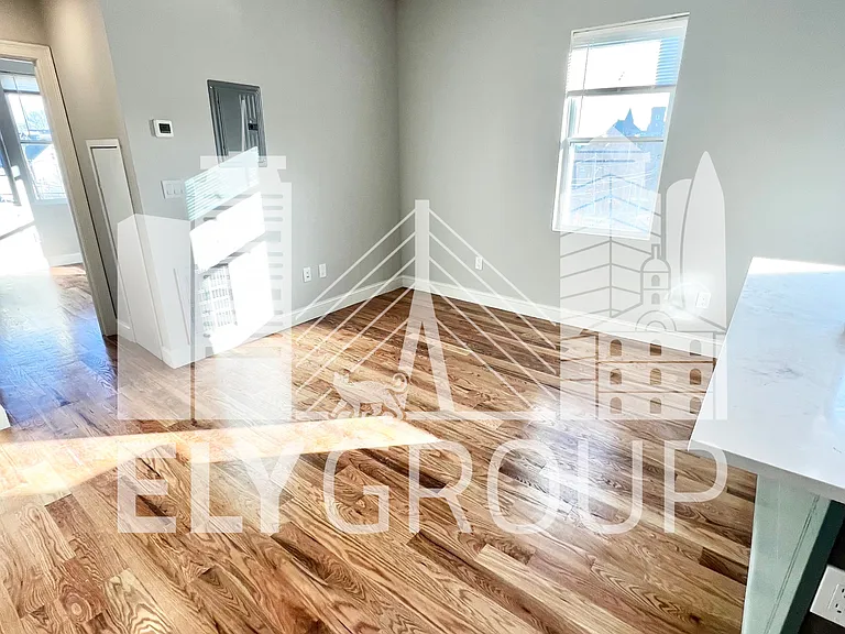 151 Crescent St #1 — Photo 5