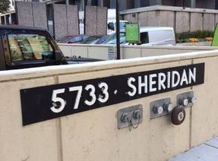 5733 N Sheridan Rd APT 3C, Chicago, IL 60660