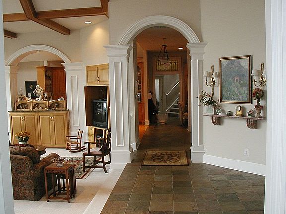 5th image of 13515 79th Avenue Ct NW