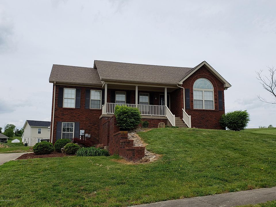 1st image of 359 Sycamore Dr