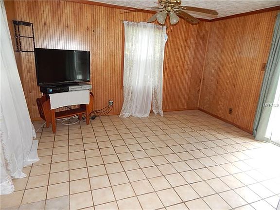 2nd image of 37035 McMinn Ave