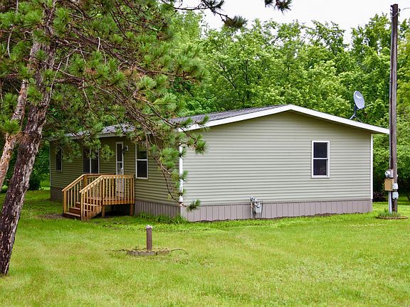 2nd image of 1824 189th St E