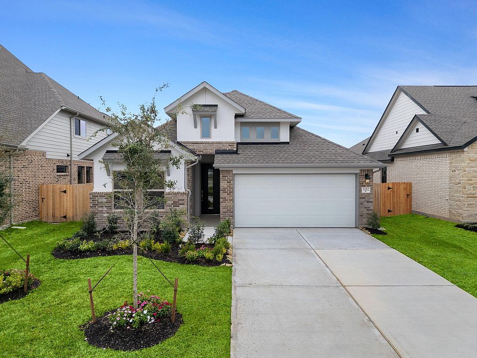 1st image of 32522 Sweetgum Hollow Ct