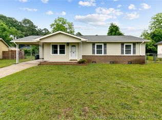5706 Comstock Ct, Fayetteville, NC 28303