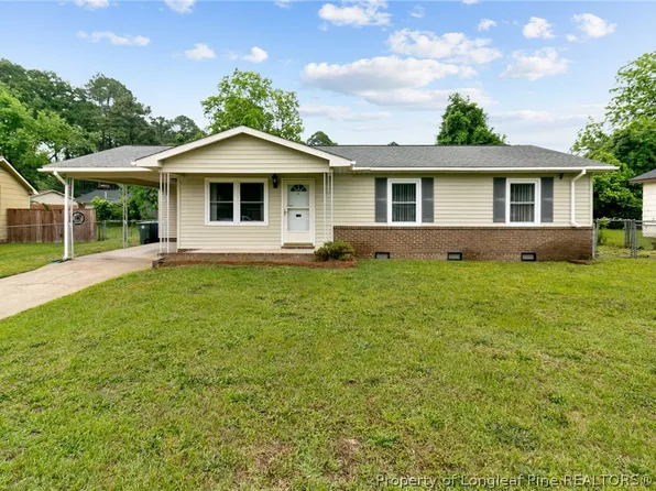 5706 Comstock Ct, Fayetteville, NC 28303