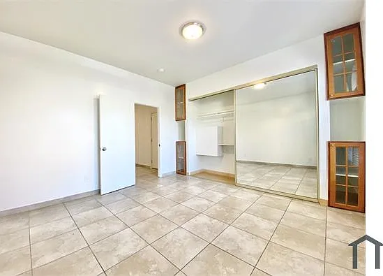 1328 E 21st St #B — Photo 3