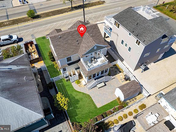 3rd image of 106 S Barnegat Ave