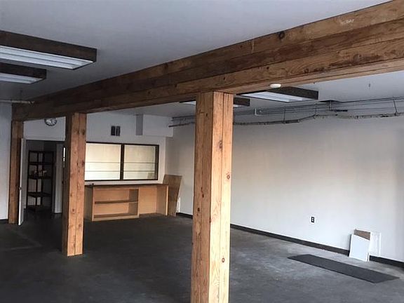 5th image of 339 Baden Ave