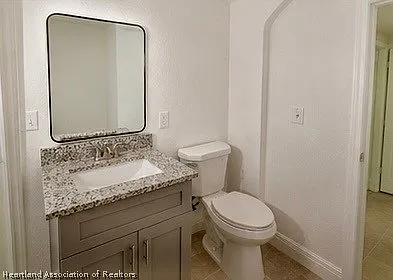 3252 Golfview Rd — Photo 8