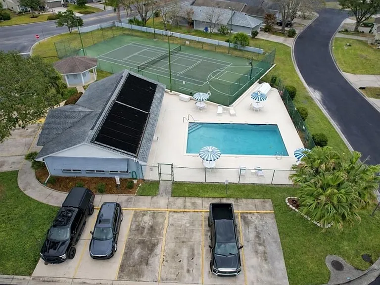 2022 Hatteras Point — Photo 13