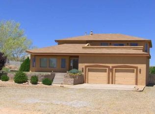 1289 Monterrey Rd NE, Rio Rancho, NM 87144