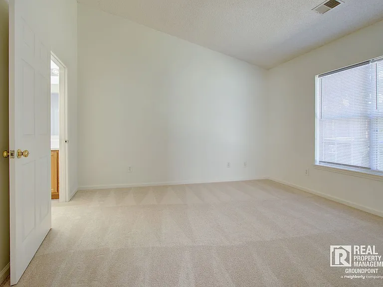 239 Dupont Way — Photo 13